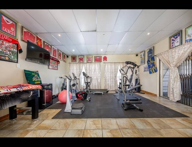 4 BEDROOM HOUSE FOR SALE IN SONEIKE